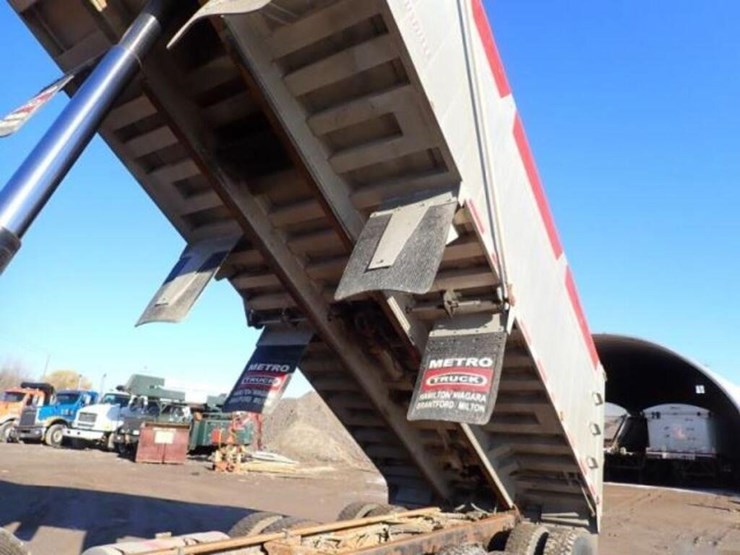 2013-kenworth-t800-image-75