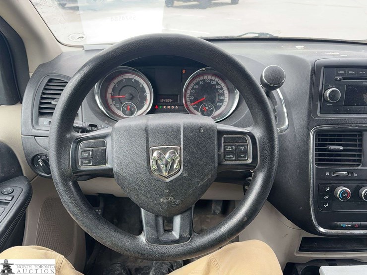 2015-ram-c/v-image-15