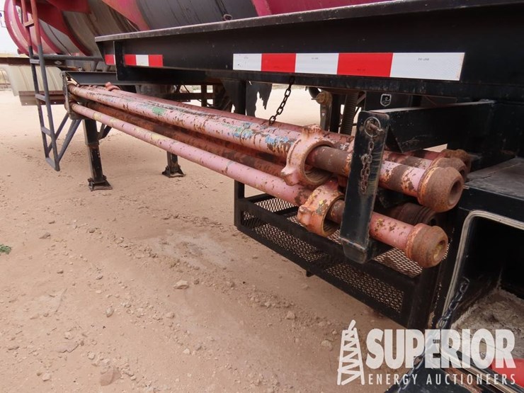 2010-overland-50'-image-6