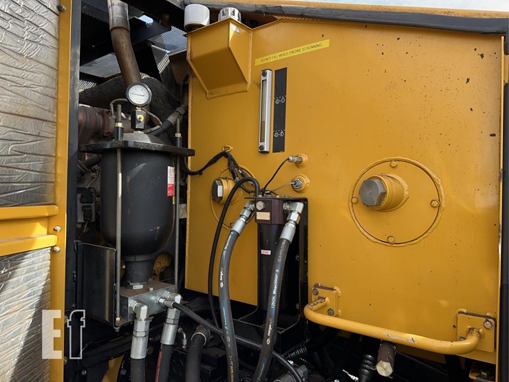 2017-vermeer-navigator-d100x140-series-iii-image-19