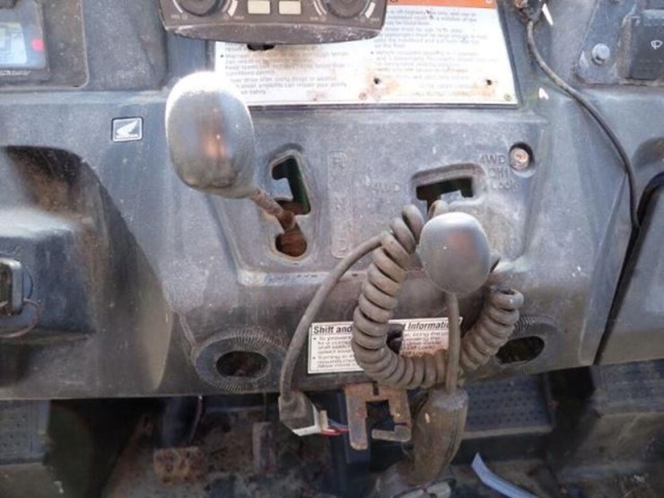 2015-pioneer-4x4-image-15