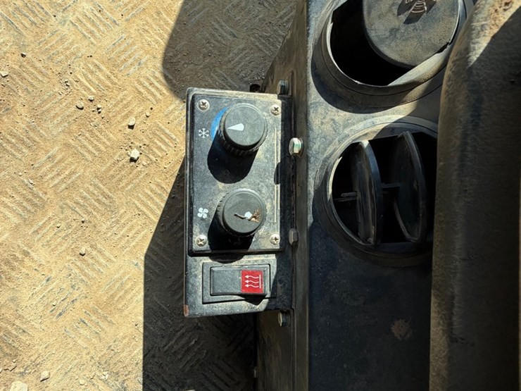 #31928-•-2020-xcmg-cv123pdu-vib-padfoot-compactor-image-17