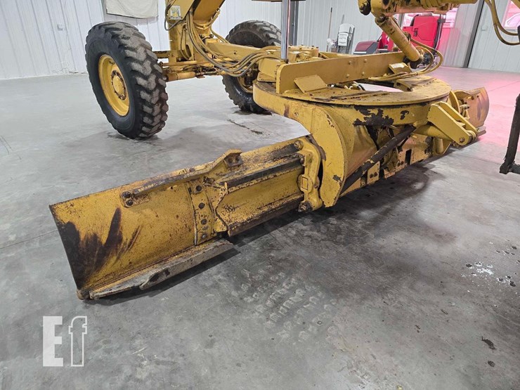 1995-caterpillar-120h-image-12