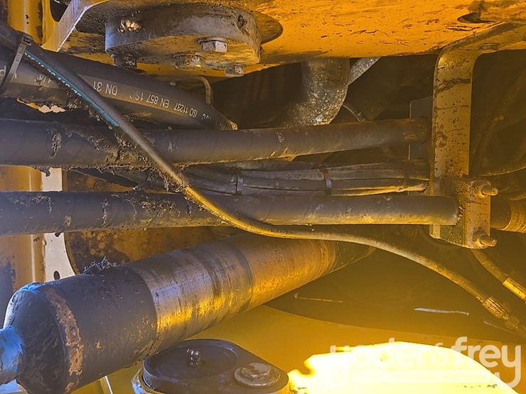 2020-jcb-457zx-image-36