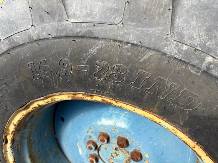 ford-tractor-image-13