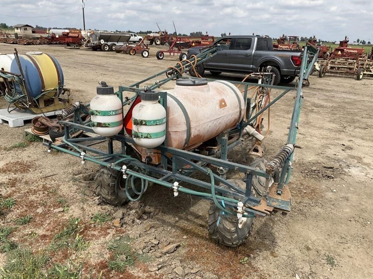 pbm-100g-poly-tank-pull-strip-sprayer,-30'-image-6