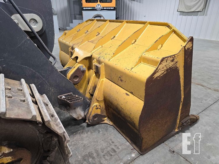 2016-deere-655k-image-11