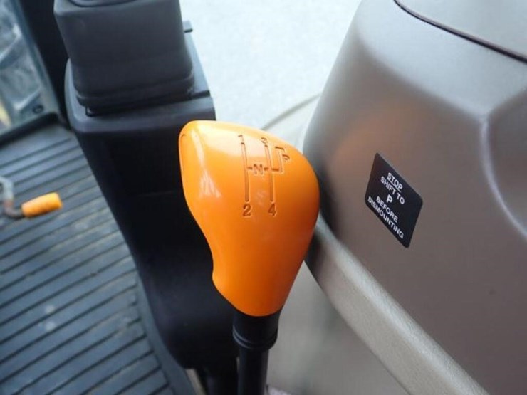 2016-john-deere-5085e-image-20