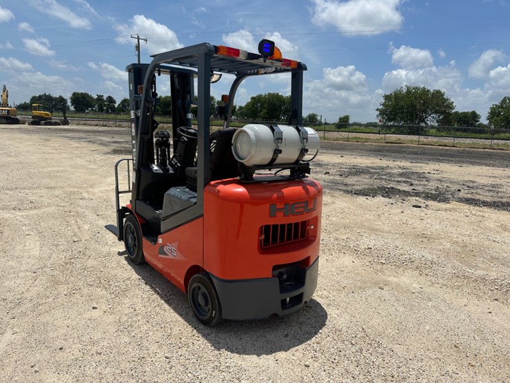 heli-5k-forklift-image-7