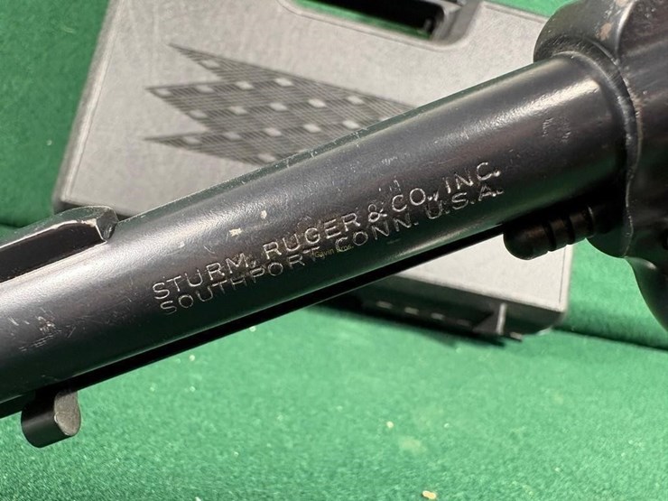 ruger-blackhawk-357-revolver-image-7