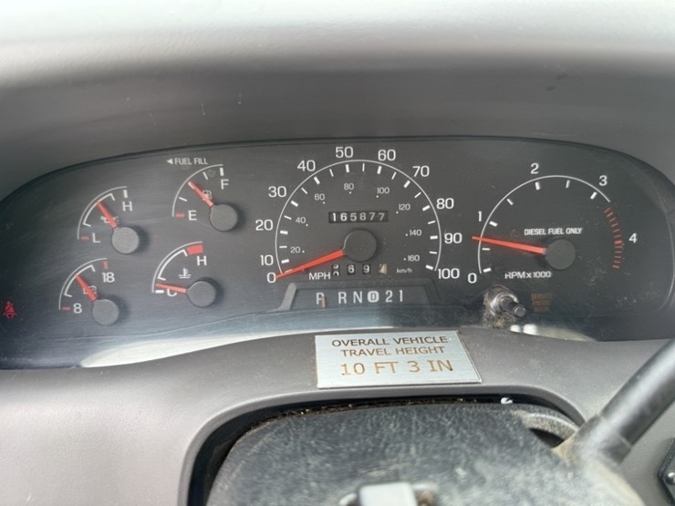 2001-ford-f550-xl-sd-image-30