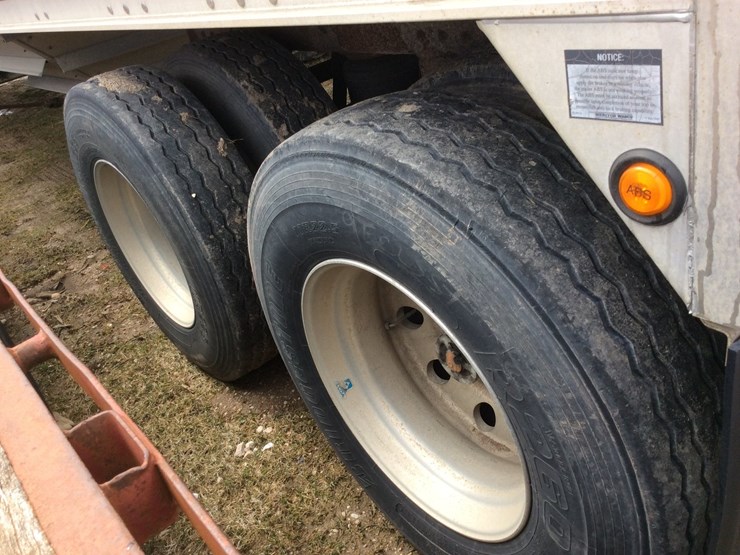 2006-wilson-hopper-bottom-image-11