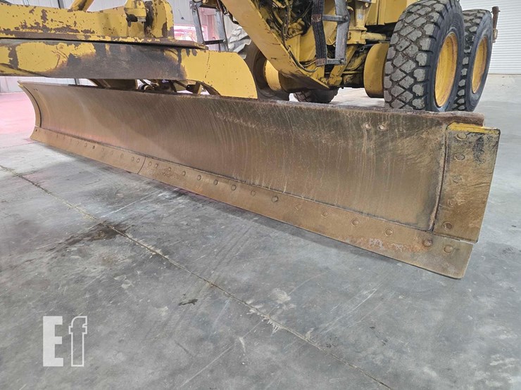 1999-caterpillar-160h-image-9