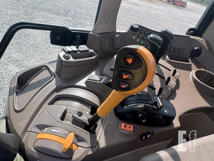 2023-john-deere-6120m-image-22