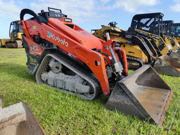 2023-kubota-scl1000-image-2