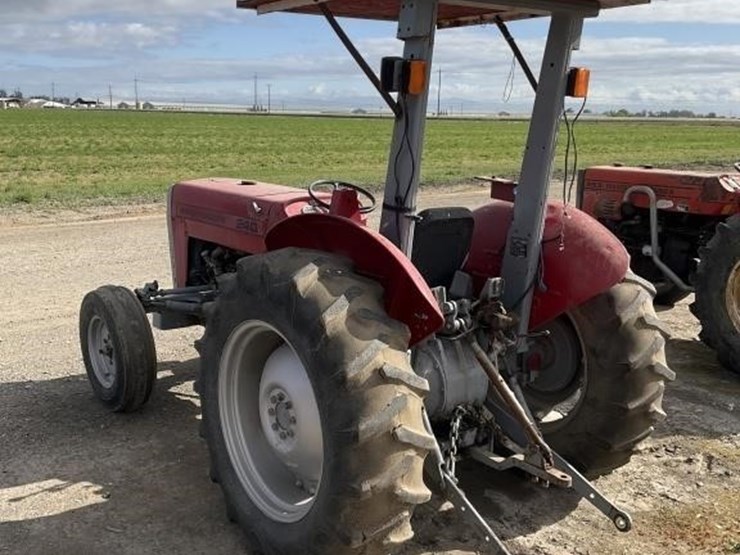 massey-ferguson-240-image-6