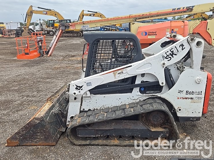 2016-bobcat-t750-image-2