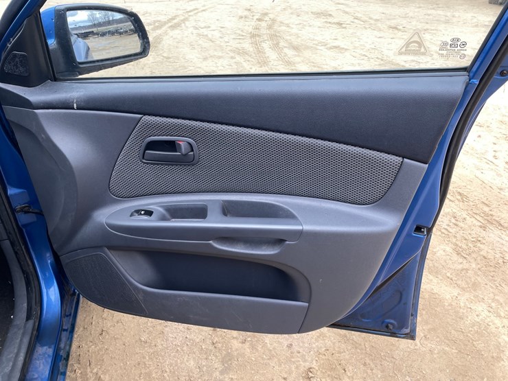 #506-•-2009-kia-rio-lx-(has-wi-title)-image-42