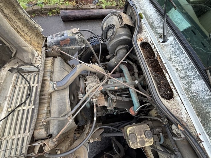 1991-international-4700-image-13