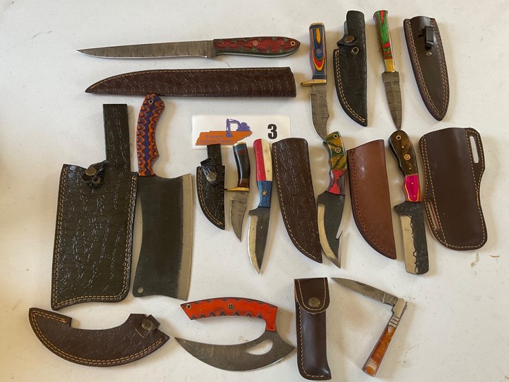 #3-•-assortment-of-10-knives-most-with-sheaths-image-1