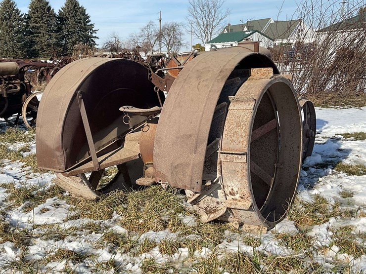 fordson-ladder-side-radiator-image-3