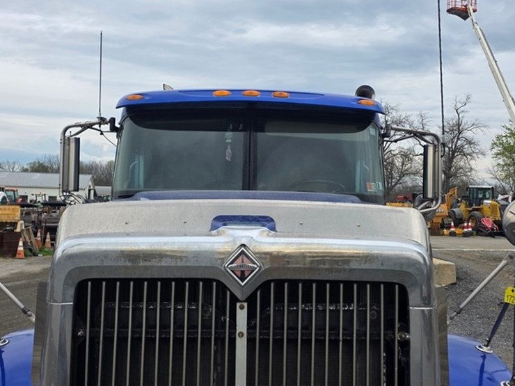 2006-international-9900-image-43