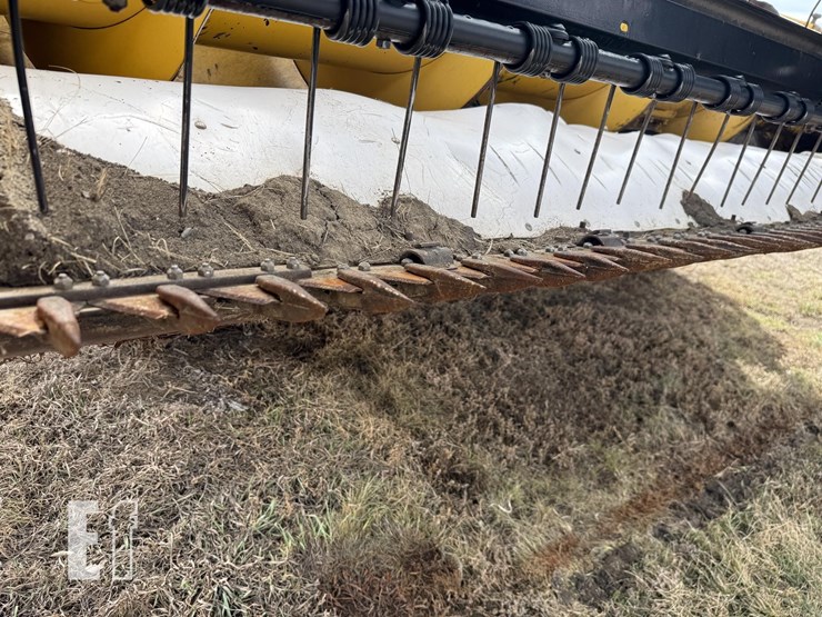 2008-new-holland-h8040-image-18