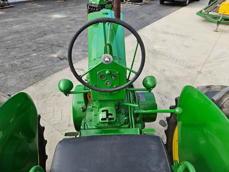 1955-john-deere-70-image-23