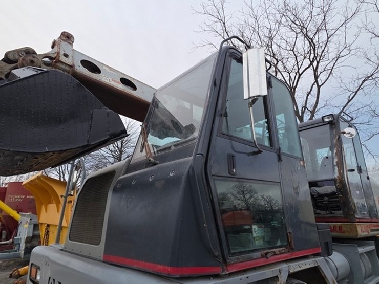 2001-gradall-xl3100-image-6