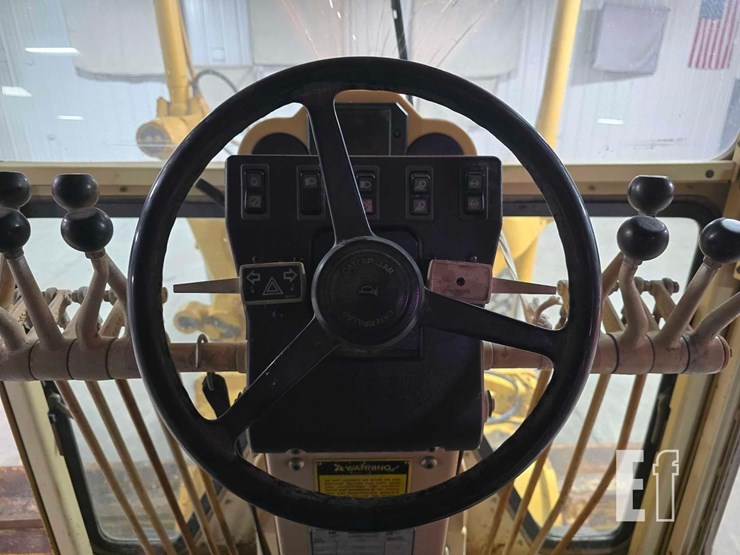 1999-caterpillar-160h-image-16