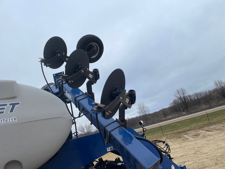 #100-•-2024-blue-jet-at3015-liquid-fertilizer-image-15