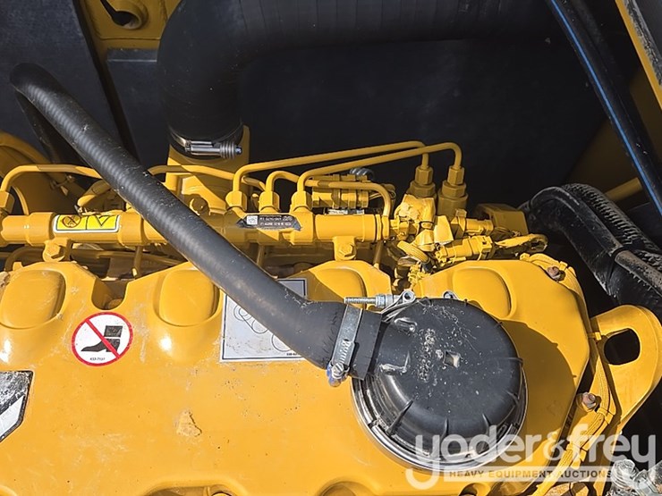2019-caterpillar-336-image-110