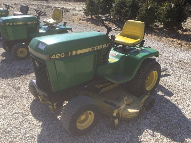 john-deere-420-image-2