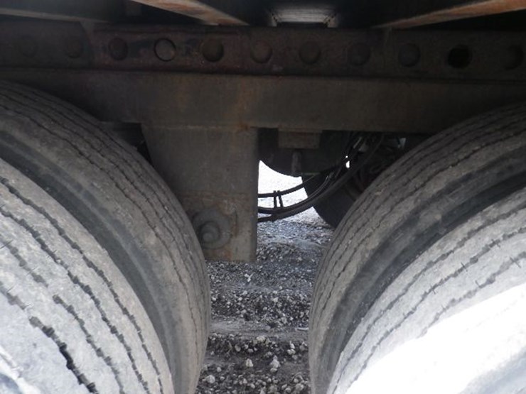 2014-hyundai-translead-image-13