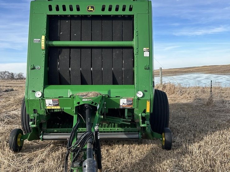 2019-john-deere-560m-image-8