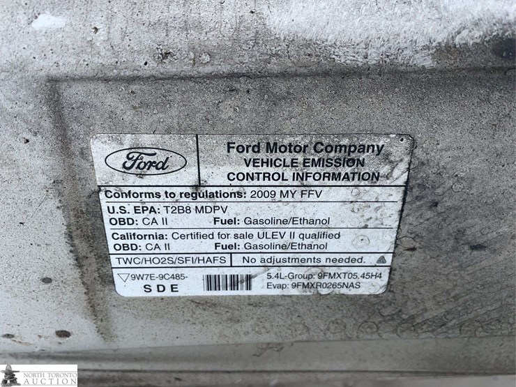 2009-ford-cargo-image-12