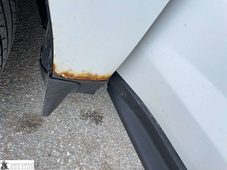 2015-chevrolet-equinox-image-27