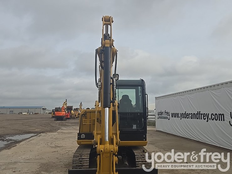 2018-caterpillar-305.5-image-35