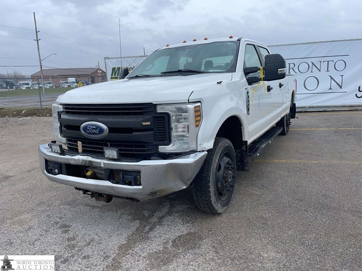 2019-ford-f350-image-1