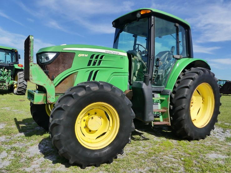 2015-john-deere-6115m-image-1