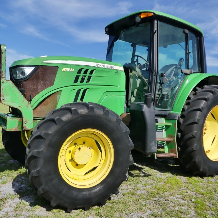 2015 JOHN DEERE 6115M