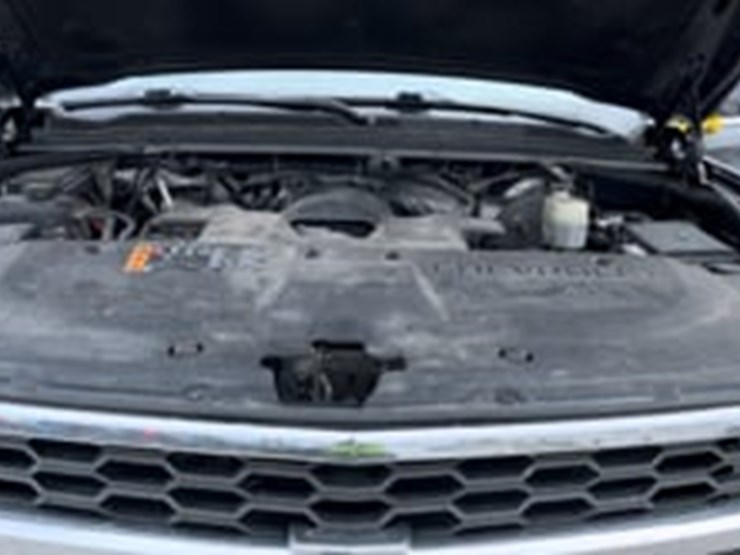 2017-chevrolet-tahoe-image-9