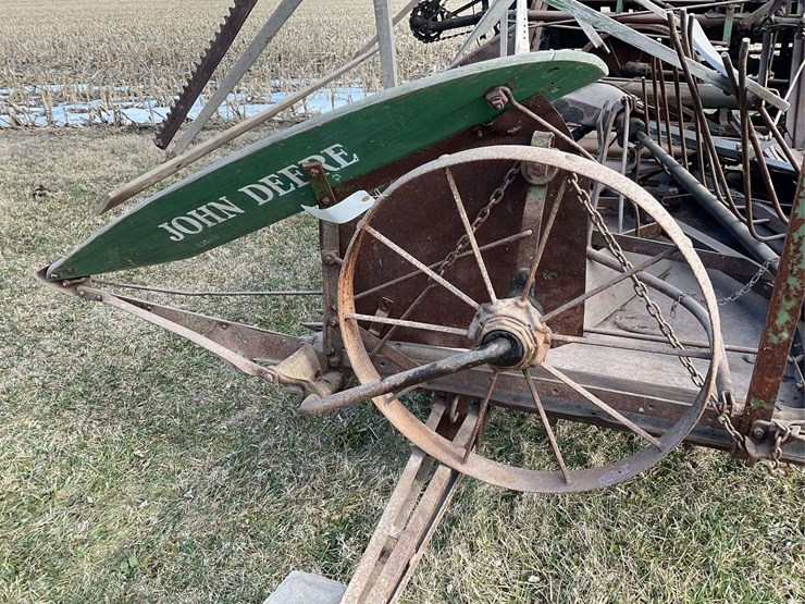 john-deere-8-image-15