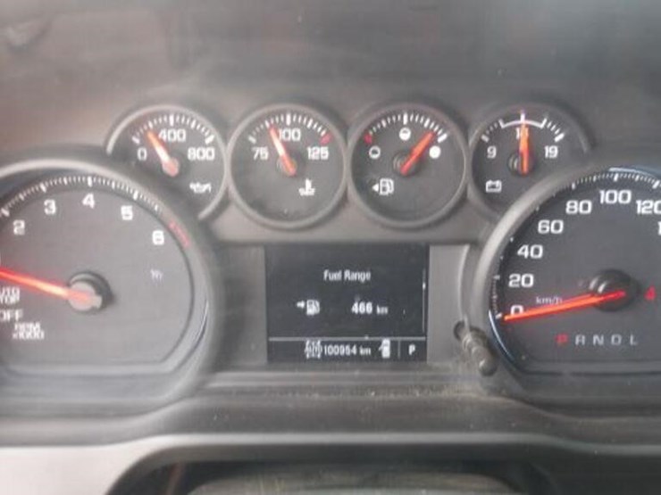 2023-chevrolet-1500-image-15