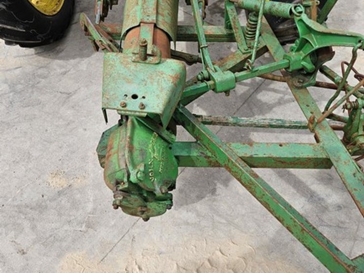 john-deere-model-b-image-6