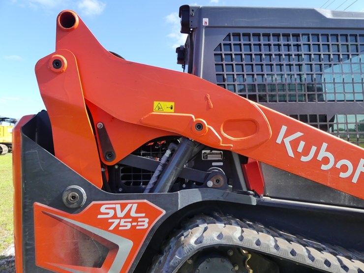 kubota-svl75-3-image-7