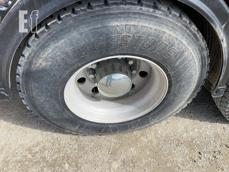 2005-kenworth-t800-image-49