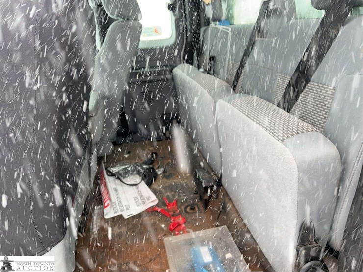 2013-ford-f350-image-17