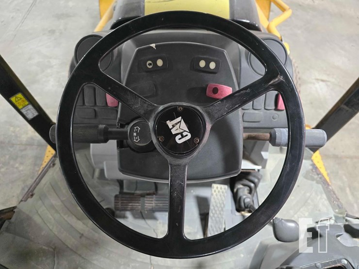 2009-caterpillar-416e-image-15