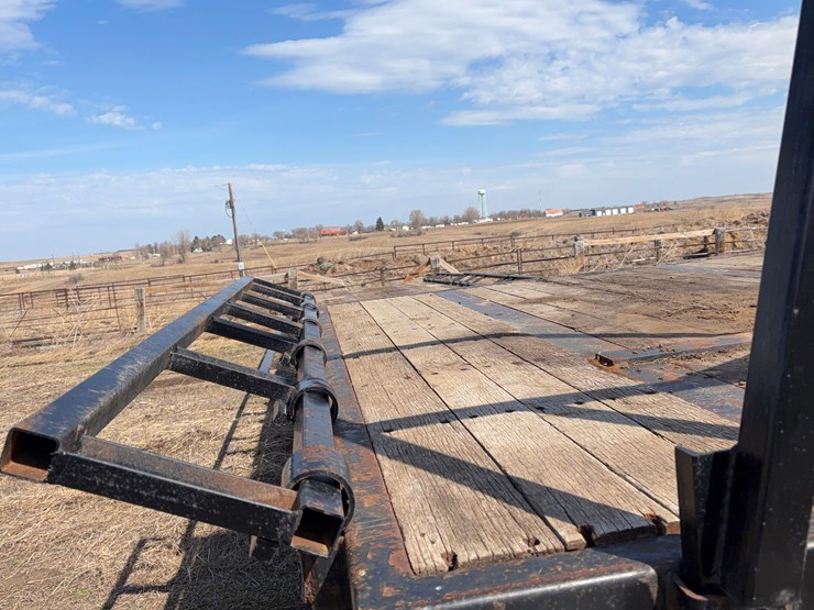 2005-transcraft-dtl2100-flatbed-trailer-image-7